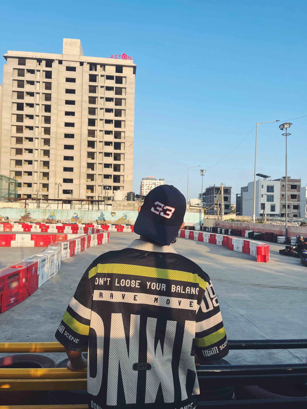 33 // Max Navy Blue Baseball Cap